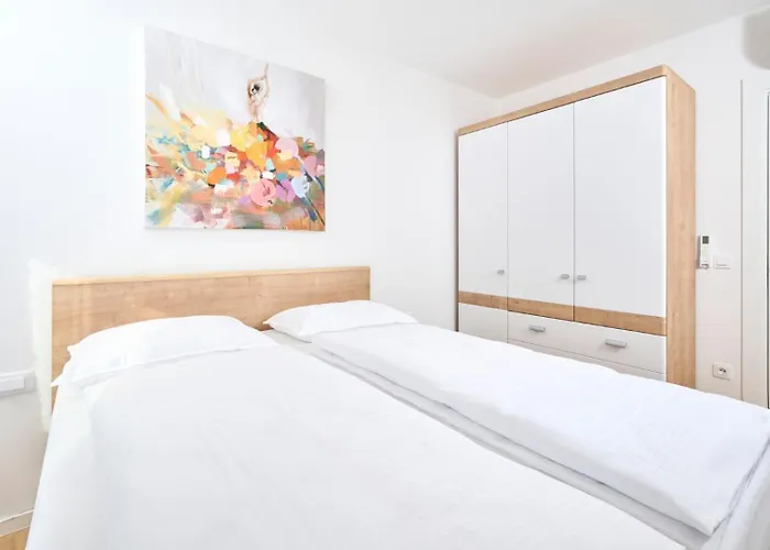 Apartment Tamar By Rent Istria