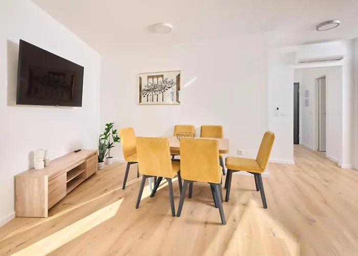 Apartment Tamar By Rent Istria